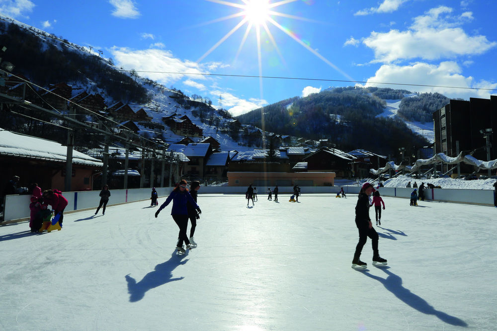 Auberge D+ Valloire-Galibier Eksteriør billede